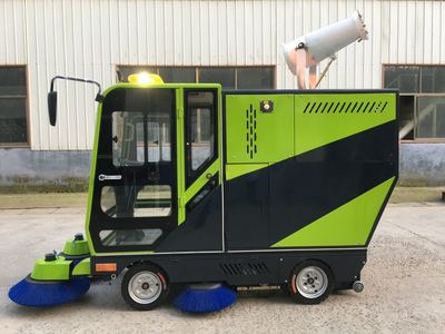 電動(dòng)掃路車選購指南 學(xué)校街道清掃與防撞安全方案解析